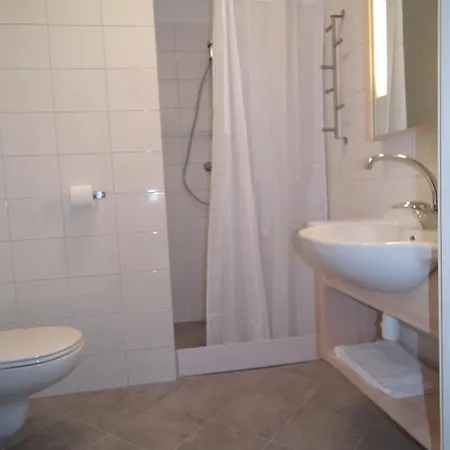 Ubytování v soukromí 5a Services Košalín